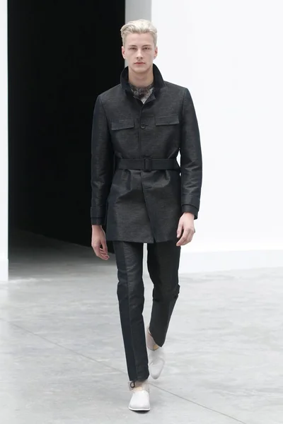 Look 20